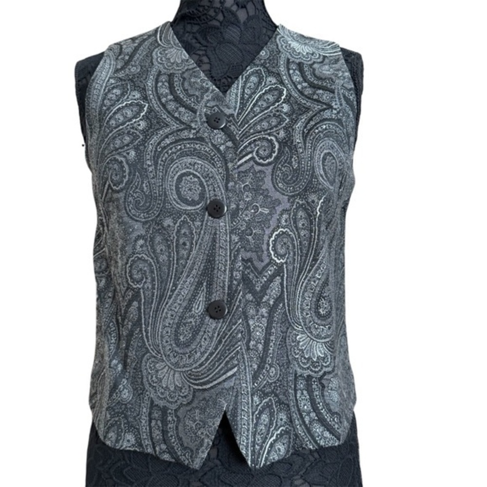 Vintage Nordstrom Black Silver Metallic Paisley Print Cropped Waistcoat Vest Top